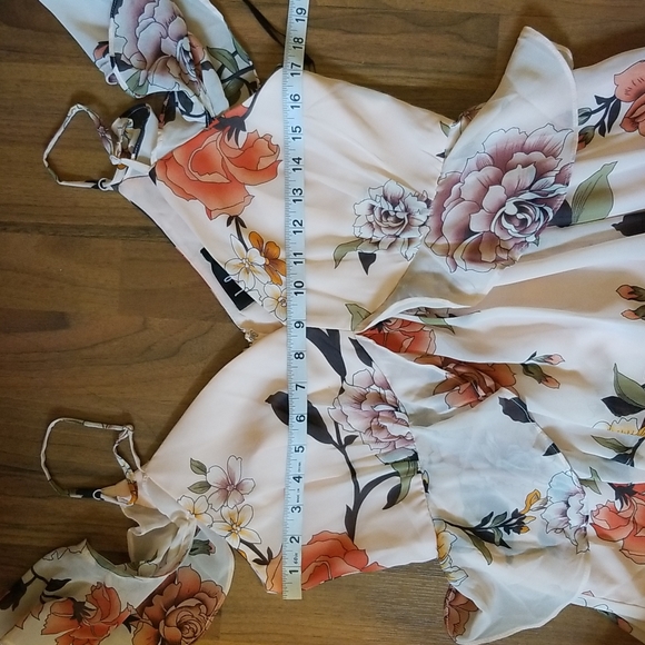 LuLus De Fleur Blush Floral Pink Ruffled Shoulder Maxi Dress NWT, Size Medium - Picture 8 of 15